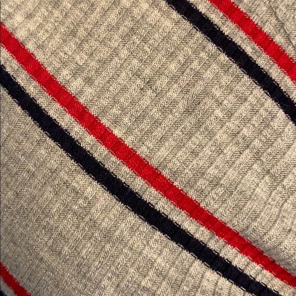 NWOT Forever 21 Top - Picture 4 of 4